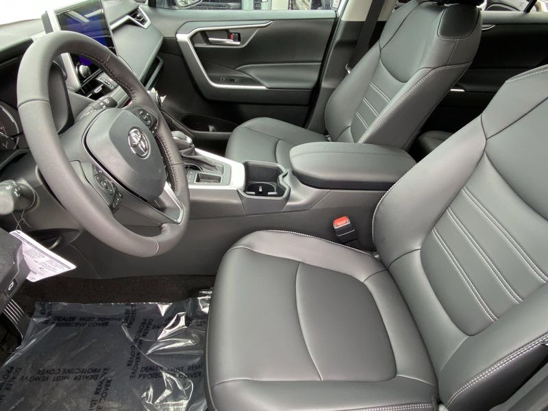 New 2025 Toyota RAV4 XLE PremiumImage 14