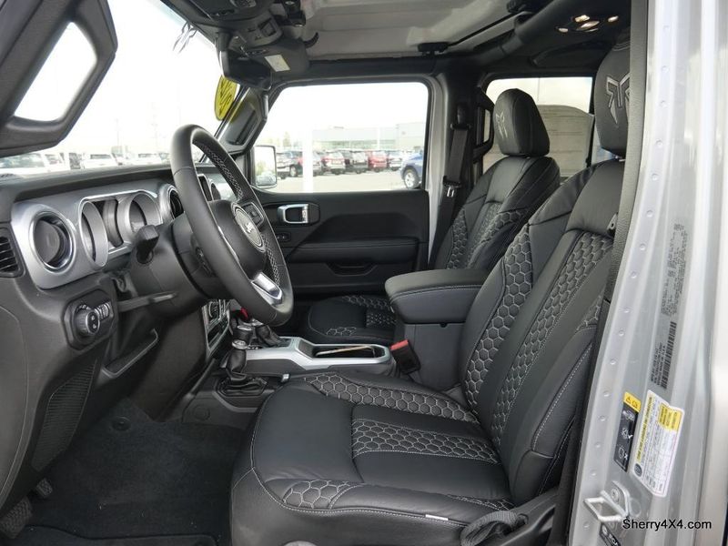 2022 Jeep Gladiator Overland 4x4Image 22