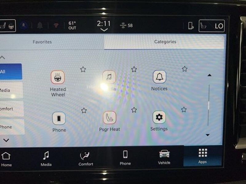 2025 Chrysler Pacifica SelectImage 30