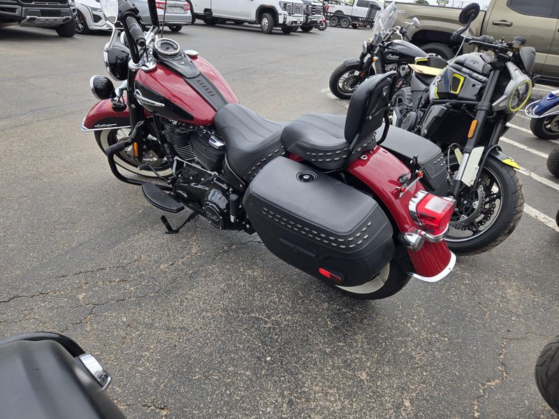 USED 2020 HARLEY SOFTAIL HERITAGE CLASSIC 114 Image 6
