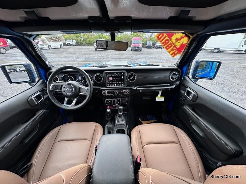 2023 Jeep Wrangler Rubicon 4xeImage 27