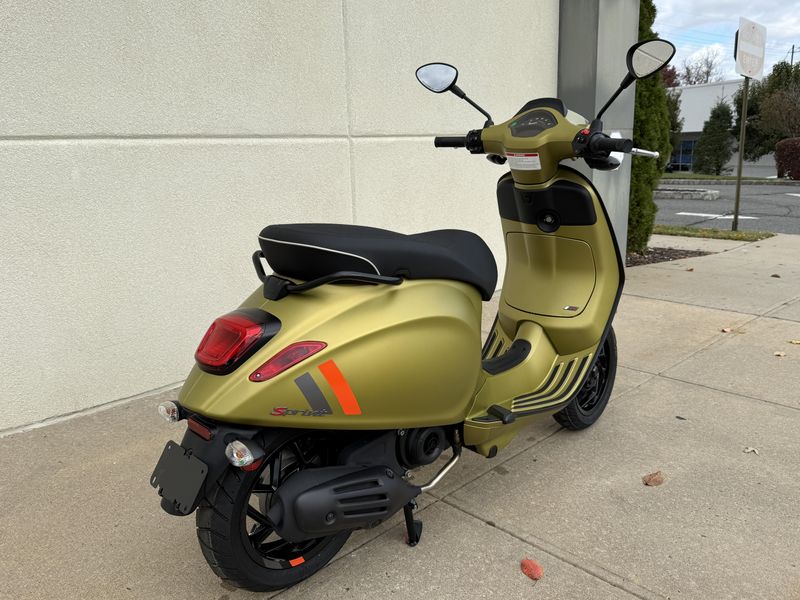 2024 Vespa SPRINT 150 SPORTImage 3