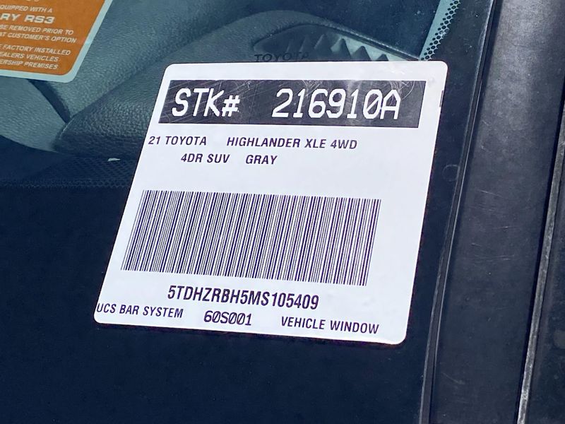 Used 2021 Toyota Highlander XLEImage 34