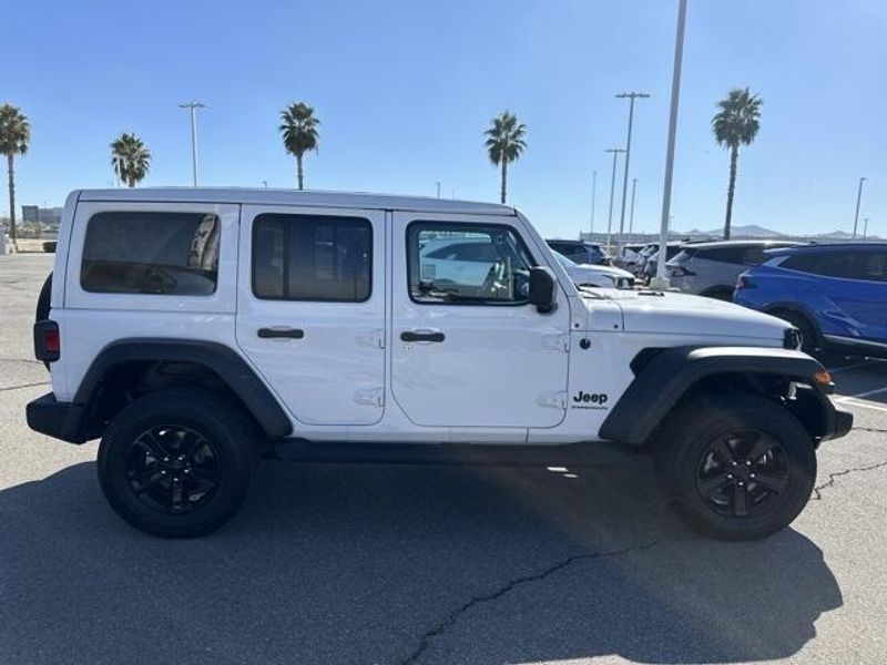 Used 2023 Jeep Wrangler SportImage 6