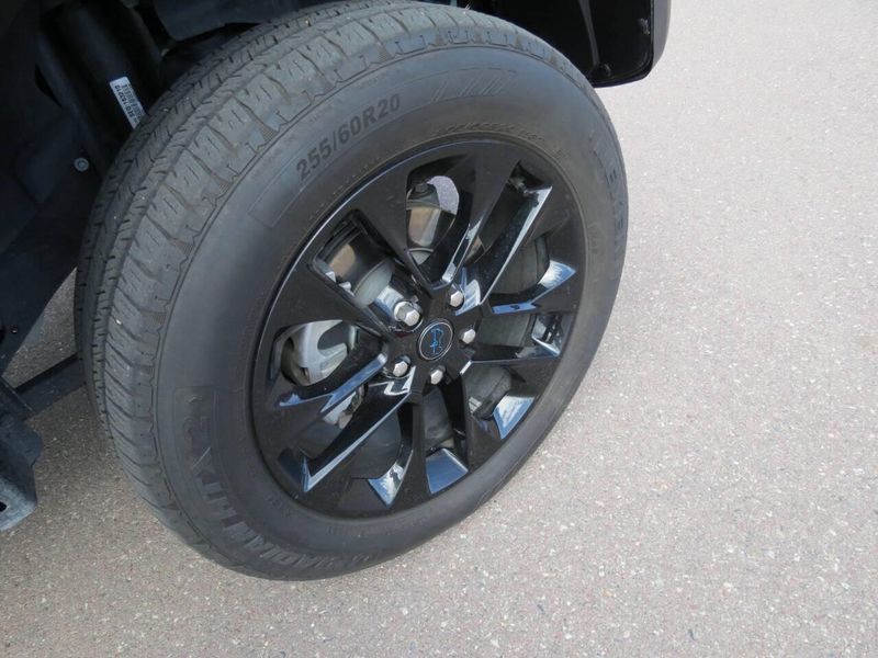 Used 2025 Jeep Wrangler 4xE Sahara 4x4 4dr SUVImage 10