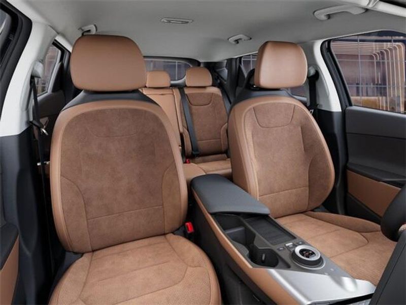 2025 Kia EV6 WindImage 15