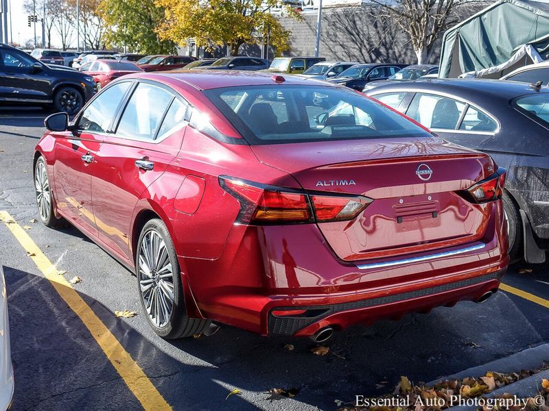 2023 Nissan Altima 2.5 SL photo 2
