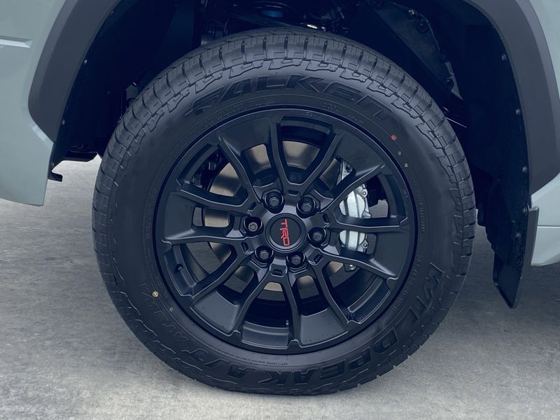 New 2026 Toyota Tundra Limited HybridImage 8