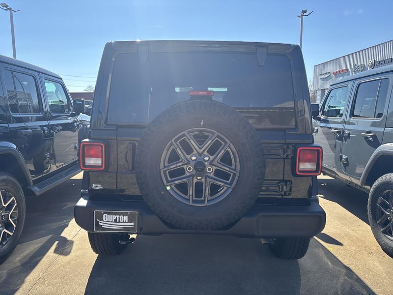 New 2026 Jeep Wrangler 4-door Sport SImage 7