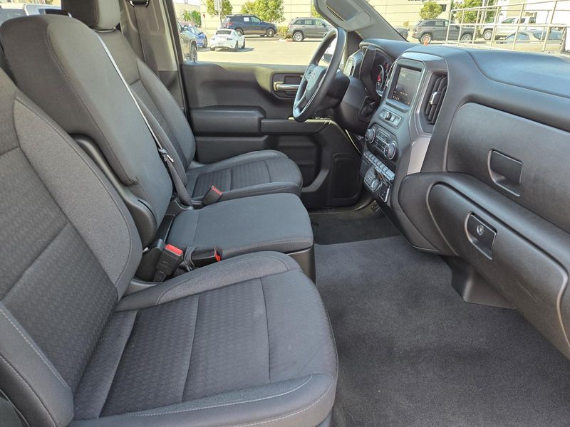 Used 2023 Chevrolet Silverado 1500 2WD Crew Cab 147 Custom