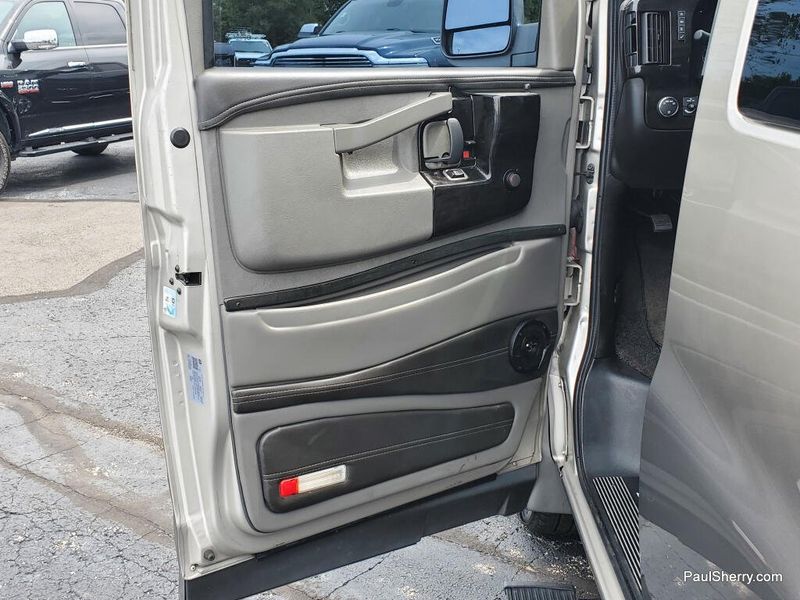 Used 2020 GMC Savana Cargo 