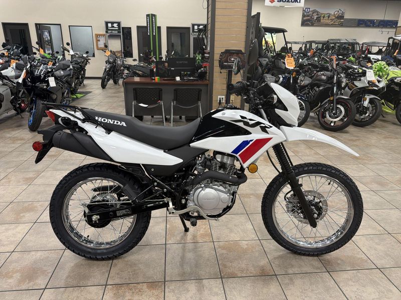 New 2025 Honda XR150L Image 18