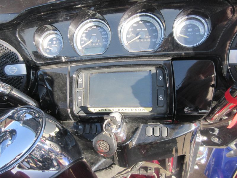 USED 2016 HARLEY ELECTRA GLIDE ULTRA LIMITED Image 9