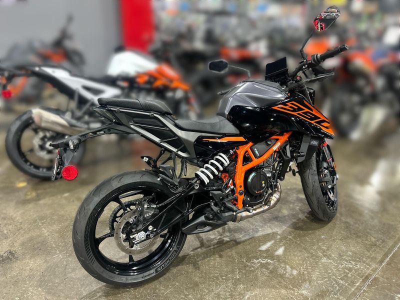 New 2026 KTM 390 DUKE Image 13