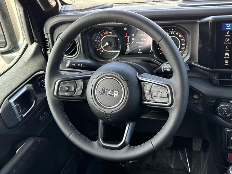 New 2026 Jeep Wrangler 4-door Rubicon