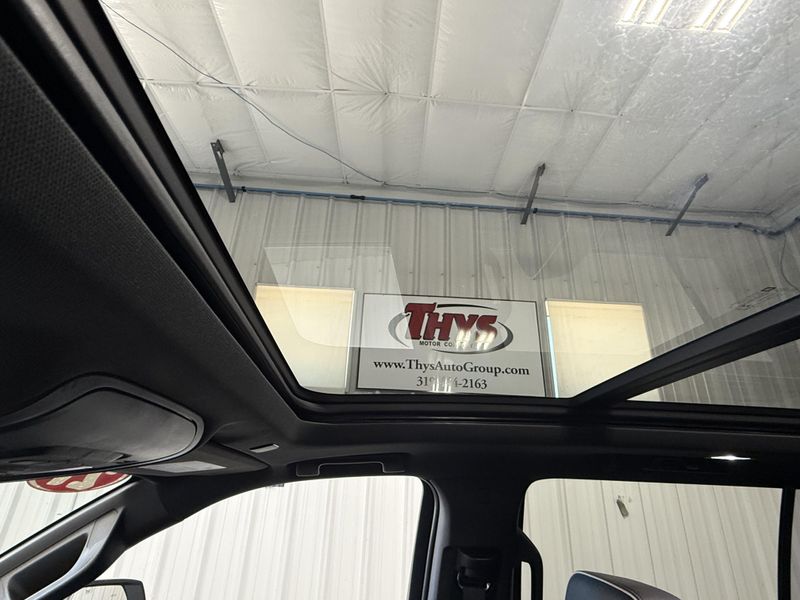 Used 2021 Chevrolet Suburban PremierImage 24
