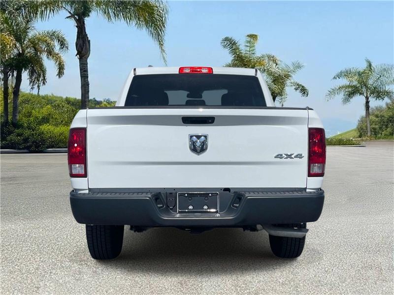 New 2024 RAM 1500 Classic Tradesman Crew Cab 4x4 5'7' Box