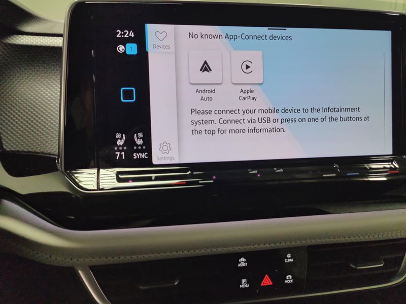 Used 2025 Volkswagen Atlas Cross Sport SEL Premium R-Line w/Sunroof/NavImage 29