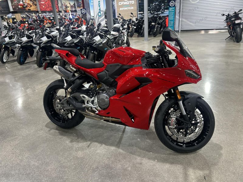 New 2026 Ducati PANIGALE V2 S 896 Image 11