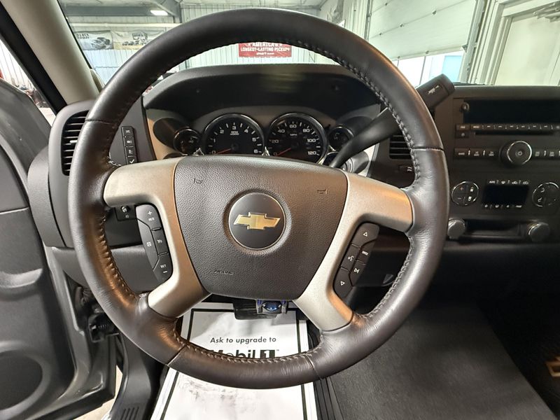 Used 2007 Chevrolet Silverado 1500 LT w/1LTImage 26