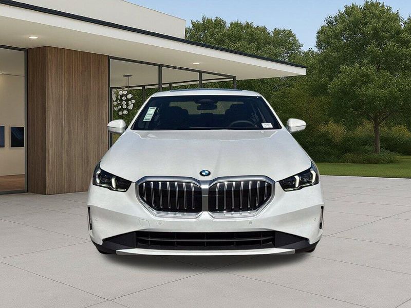 New 2027 BMW 5 Series 530iImage 4