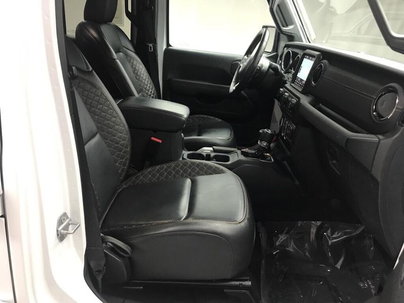 Used 2022 Jeep Wrangler Unlimited High AltitudeImage 23