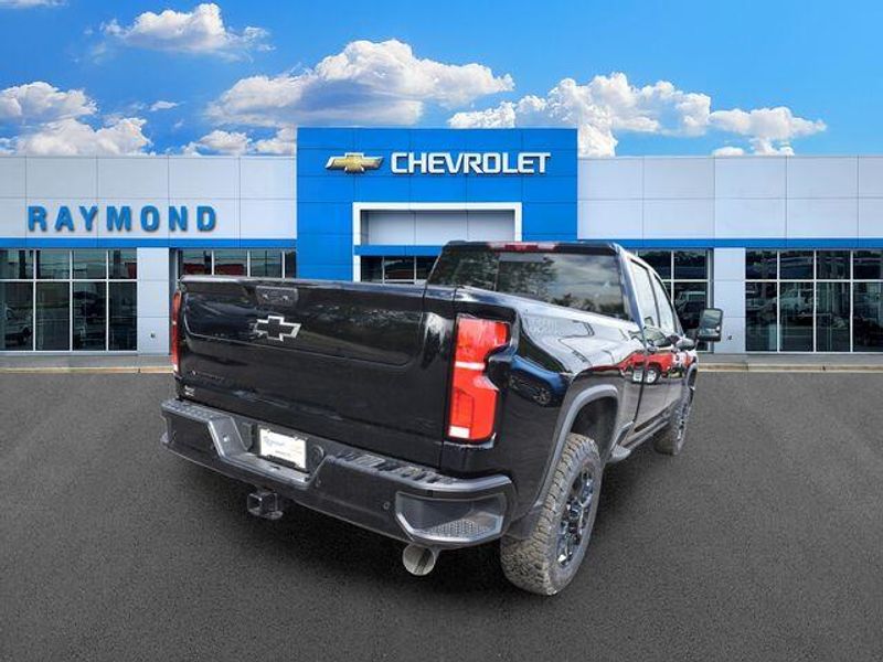 New 2026 Chevrolet Silverado 2500HD LTZImage 4