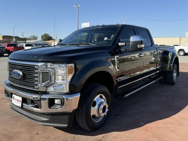 2022 Ford F-350 XLTImage 1