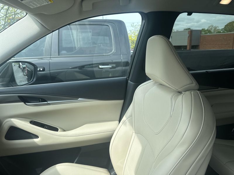 2023 INFINITI QX60 LuxeImage 29