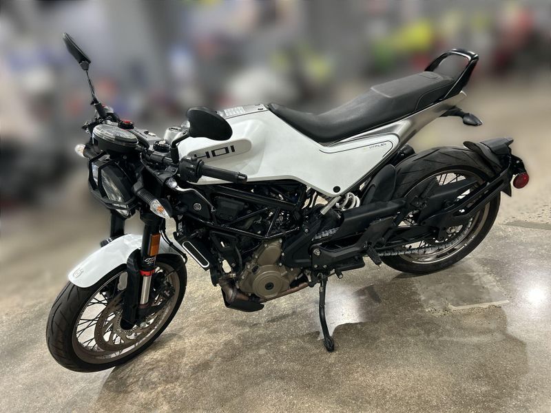 Used 2022 Husqvarna VITPILEN 401 Image 17