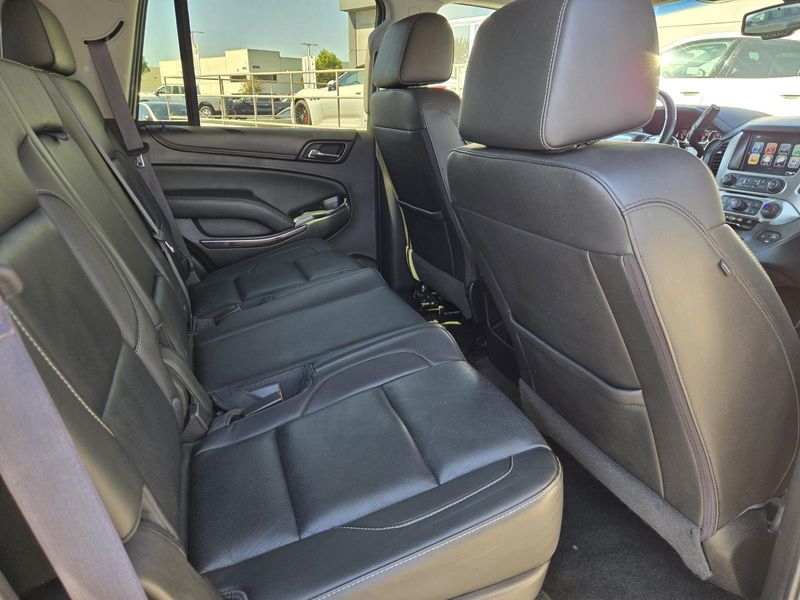 Used 2017 GMC Yukon 2WD 4dr SLT