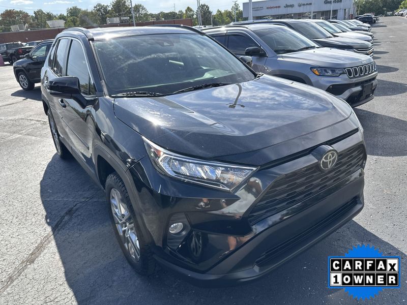 Used 2020 Toyota RAV4 XLE PremiumImage 3