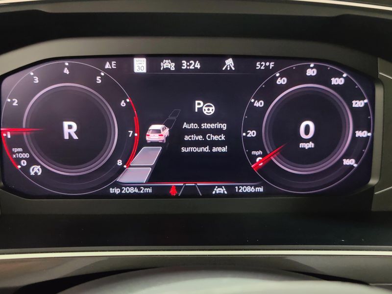 Used 2024 Volkswagen Tiguan AWD SEL R-Line w/Sunroof/NavImage 12