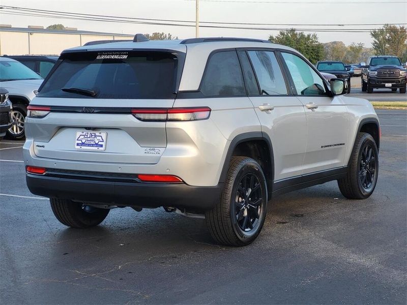 2025 Jeep Grand Cherokee Altitude X 4x4Image 6