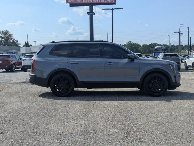 2021 Kia Telluride SXImage 2