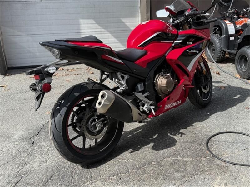 Used 2023 Honda CBR500ABS Image 4
