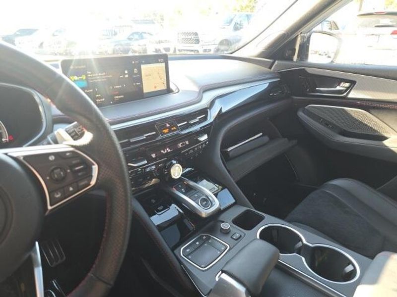 2023 Acura MDX SH-AWD A-Spec photo 23