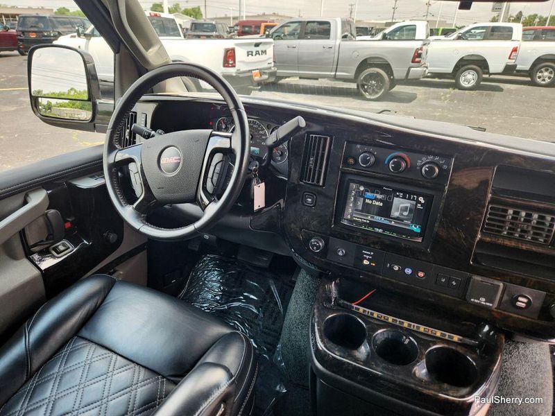 2020 GMC Savana Cargo Image 35