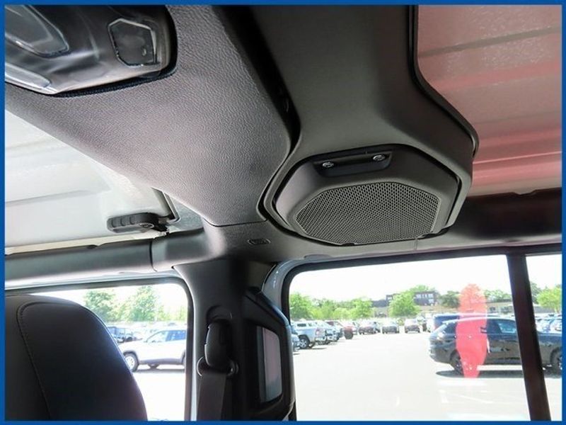 2023 Jeep Wrangler 4xE Sahara 4xeImage 11