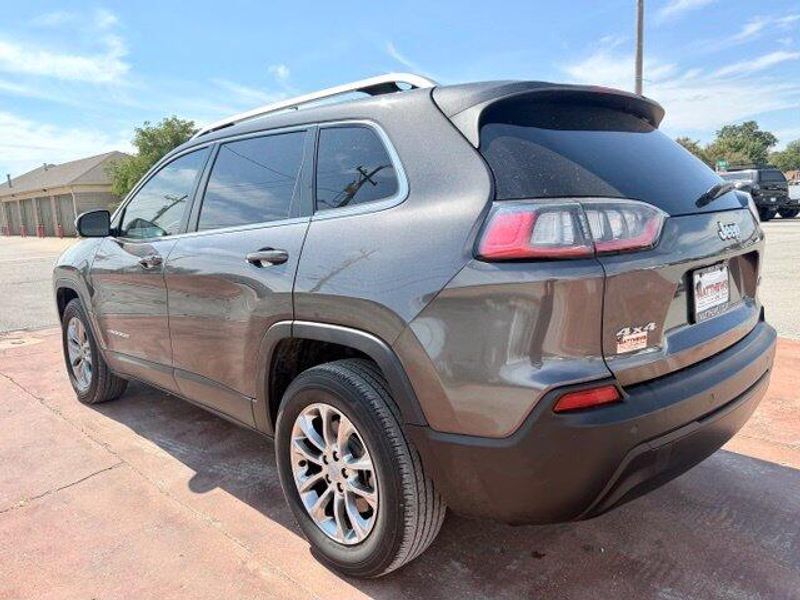 Used 2021 Jeep Cherokee Latitude PlusImage 7