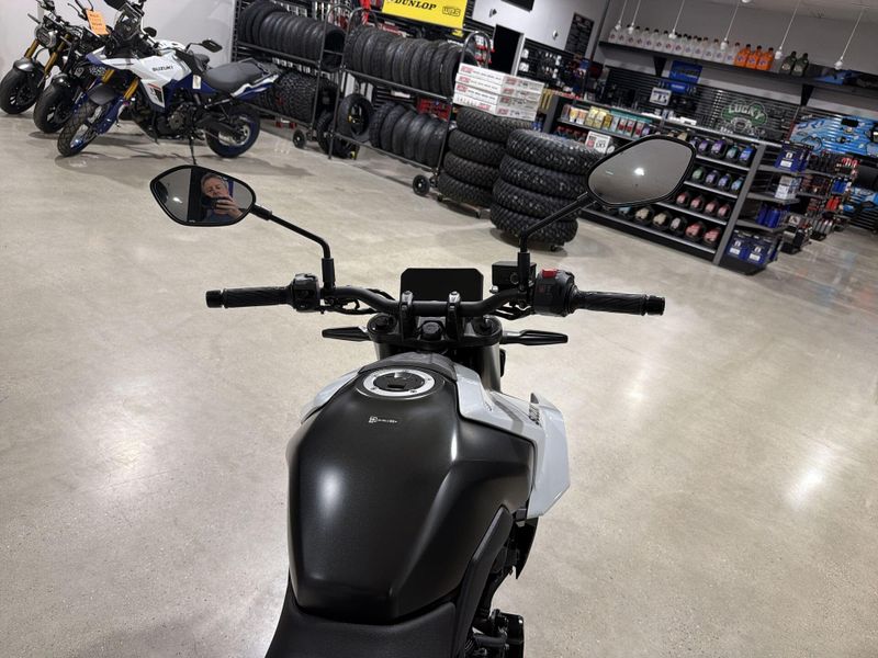 Used 2023 Suzuki GSX-8S  in a WHITE exterior color. Victorville Del Amo Motorsports 760-241-7387 delamomotorsportsofvictorville.com 
