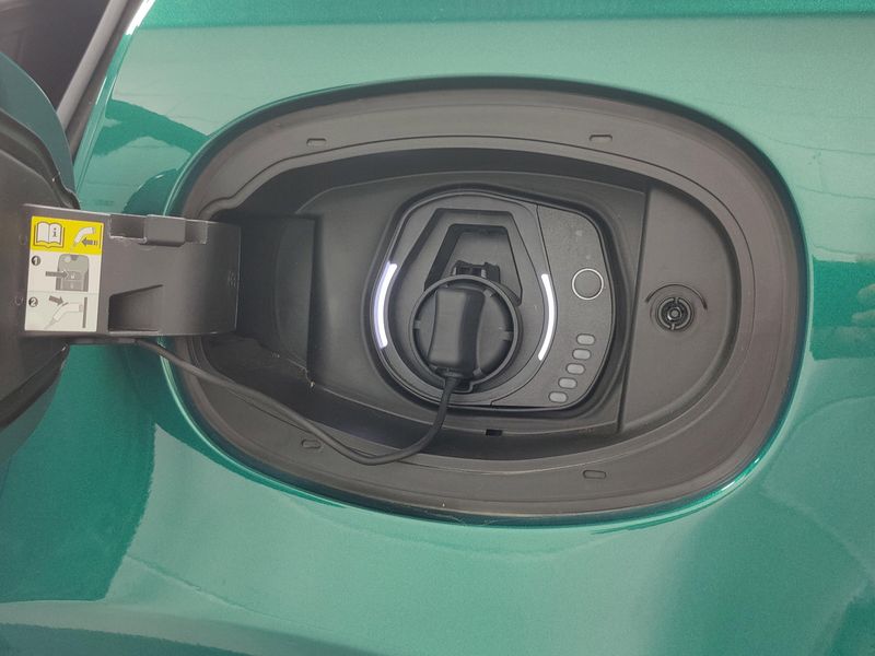 2024 Alfa Romeo Tonale Veloce Premium eAWD w/Sunroof/ActivImage 32