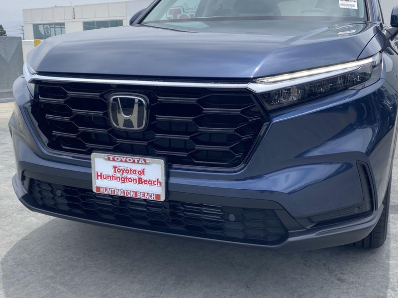 Used 2025 Honda CR-V EX-LImage 9