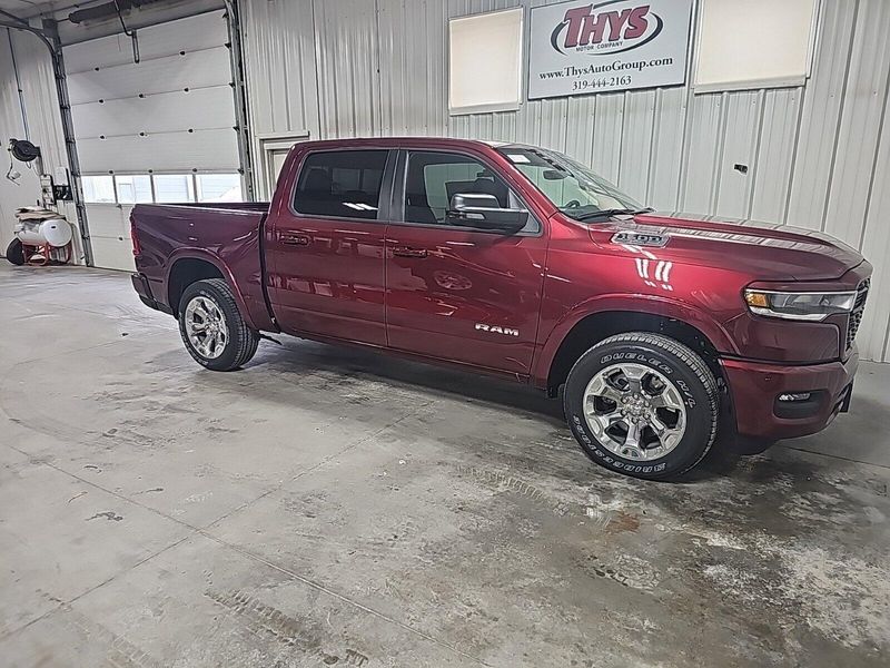 2025 RAM 1500 Big Horn Crew Cab 4x4 5