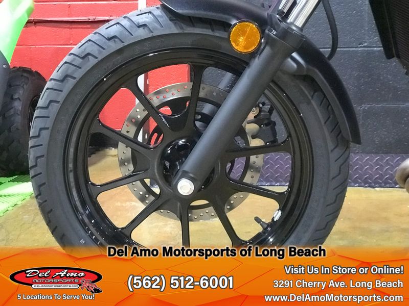 New 2025 Kawasaki Eliminator Image 2