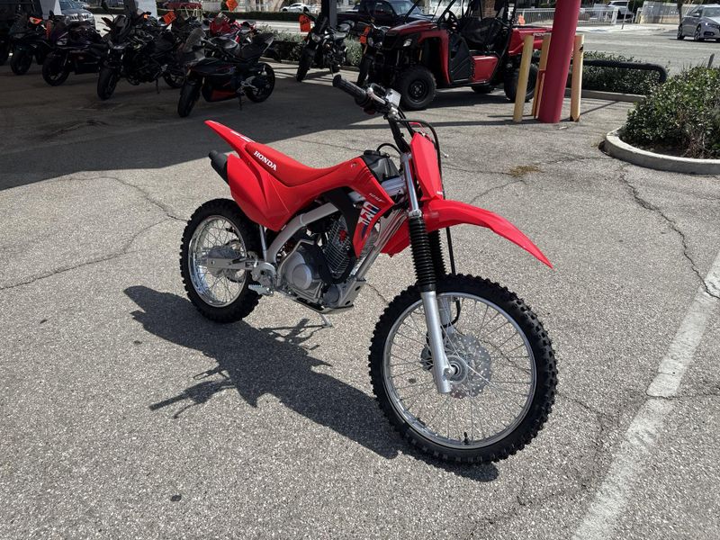 New 2027 Honda CRF125F BIG WHEEL Image 10