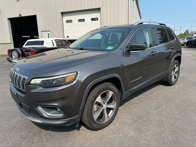 2019 Jeep Cherokee LimitedImage 11