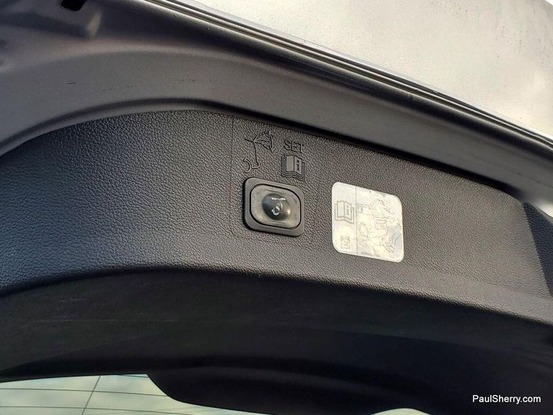 2019 Ford Escape TitaniumImage 11