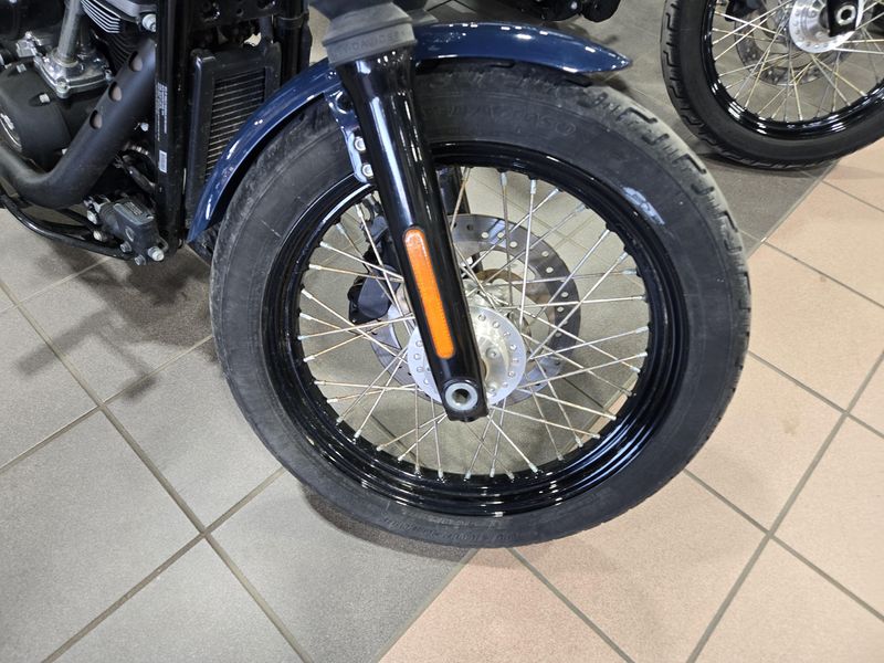 2019 HARLEY SOFTAIL STREET BOBImage 14