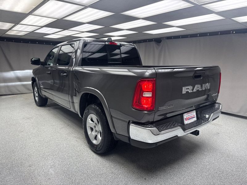 2025 RAM 1500 Big Horn Crew Cab 4x4 5